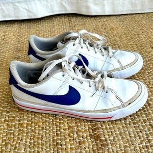 Nike‎ Court Legacy big kid shoes red white and blue sneaker size 4.5y